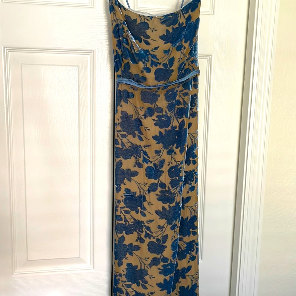 ZARA  Limited Edition Dress Velvet Dress - Picture 2 of 3